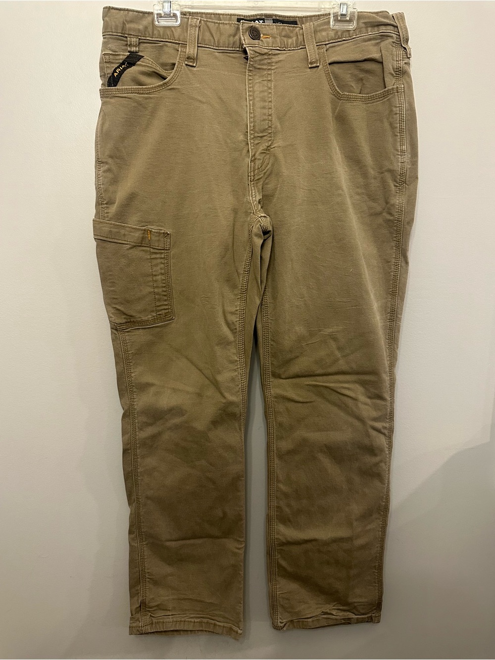 Ariat Men's Rebar M4 work pants in a relaxed straight fit Size 36 X 32